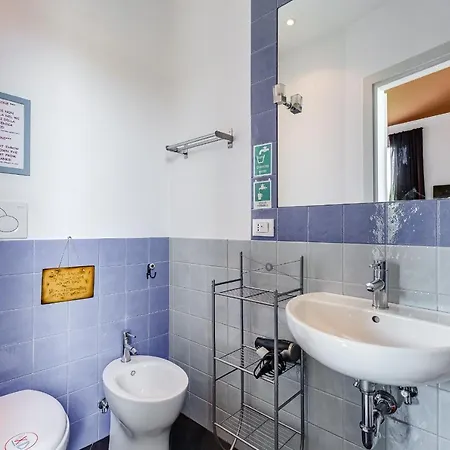 San Pietro 3 E Bagno In Camera Apartament *